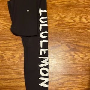 Lululemon Wunder train 25 inch